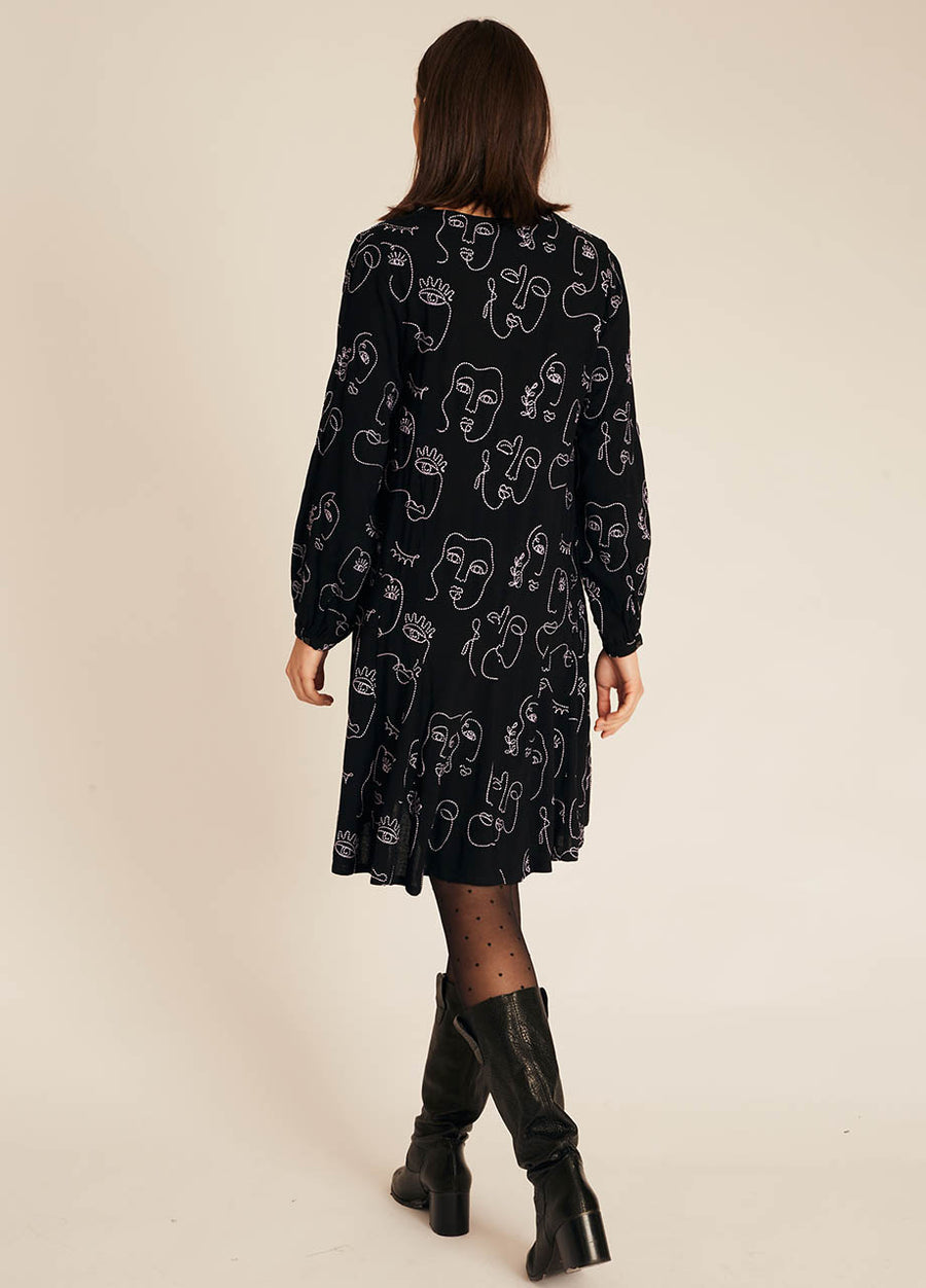 FACES EMBROIDERY WIDE DRESS