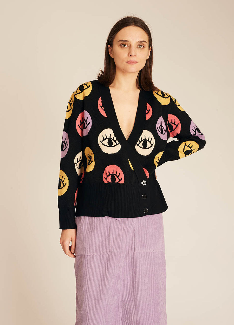 MAGLIA CON OCCHI INCROCIATI