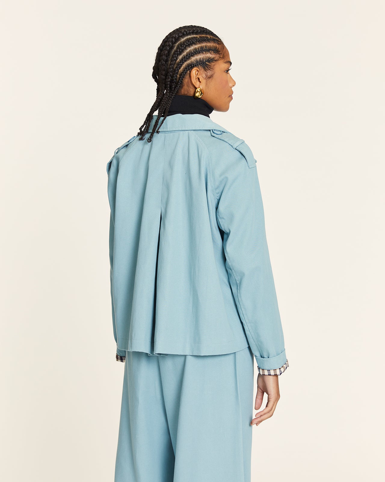 SHORT TRENCH COAT WITH BLUE CHECK LINING – Pepaloves