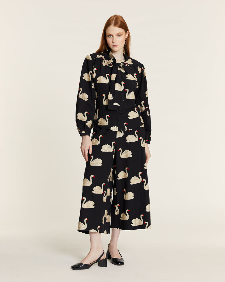 3944760 SHIRT WITH BOW AND EMBROIDERED SWANS – Pepaloves