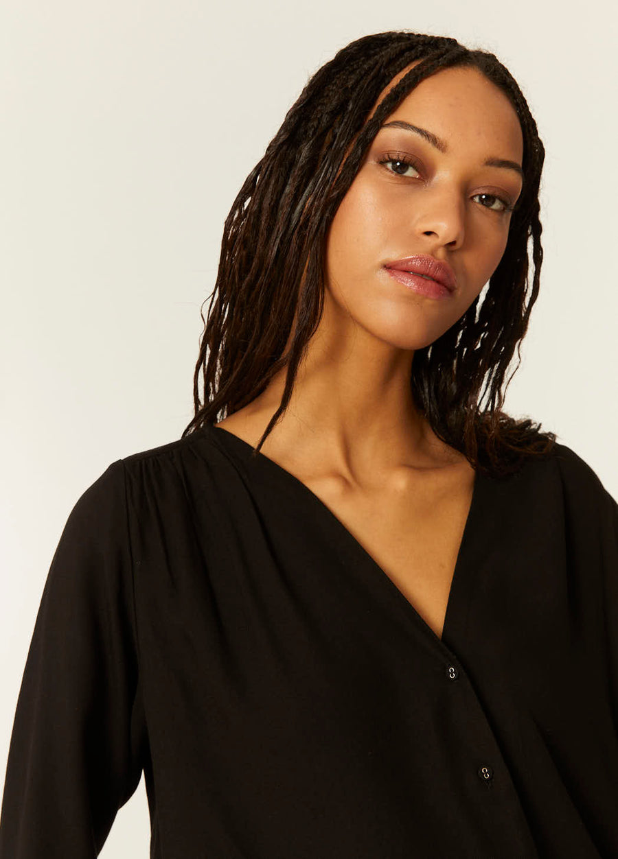 BLUSA IN ECOVERO NERA