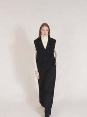 KNITTED VEST WITH BLACK HEART BUTTONS